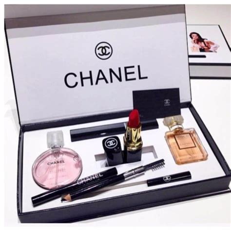 chanel cosmeticos|chanel perfume.